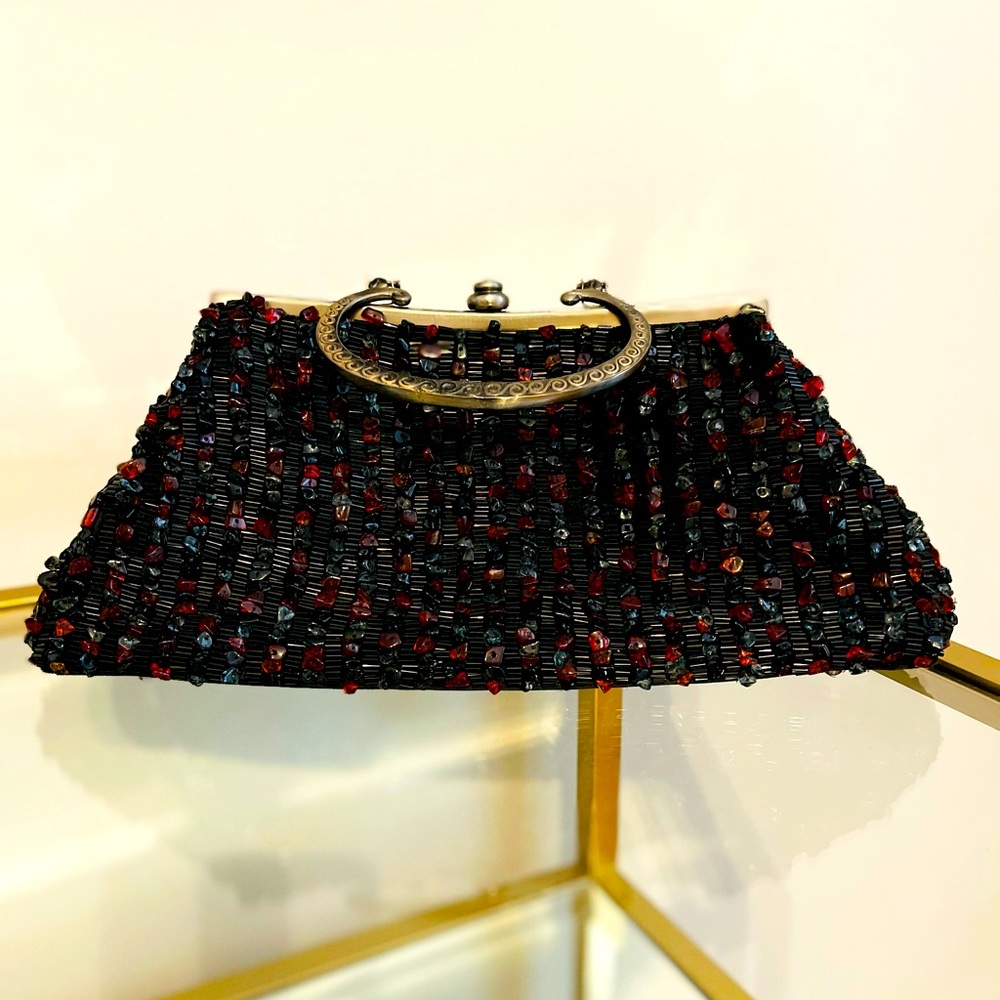Nikita Lynn Black & Red Beaded Handbag